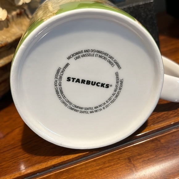 Starbucks mug in excellent condition.  Los Angeles. Bundle to save - Picture 6 of 6